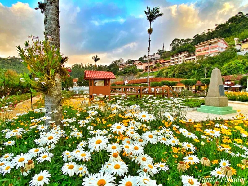 Praça Augusto Ruschi