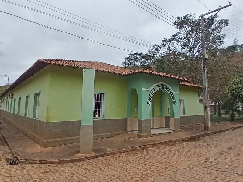 Aulas retornam de forma presencial, sem revezamento, no dia 3