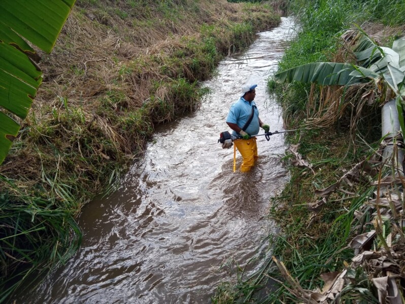 Começou a limpeza dos rios de Santa Teresa